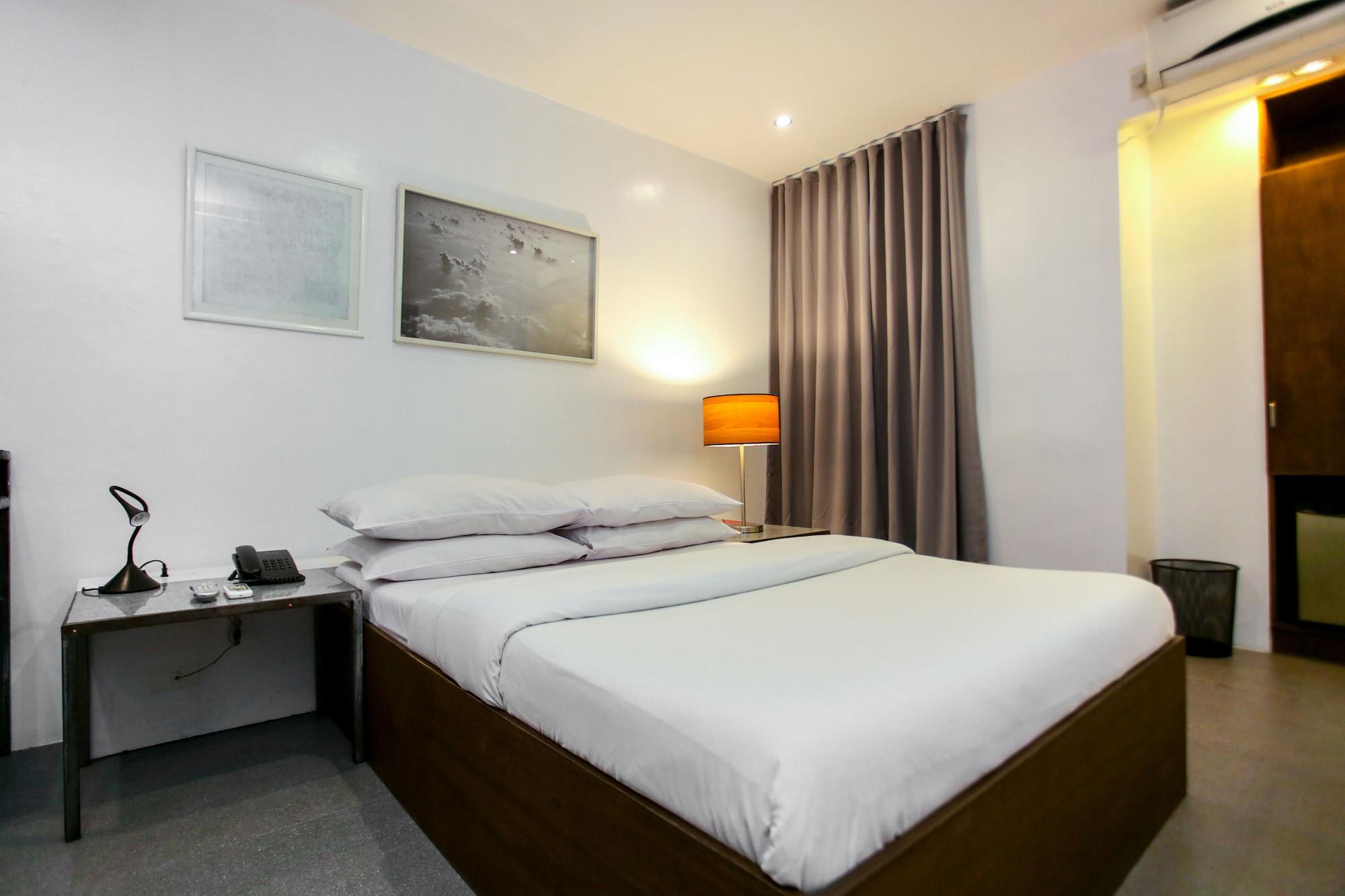 Durban 2* Makati City